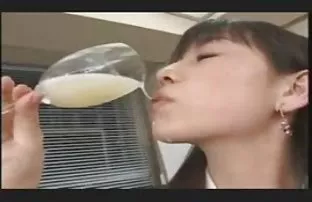 XXX कुत्री विश्वास करू शकत नाही अशा विशाल बूल्ला बसू शकते तिची गांड नितंब