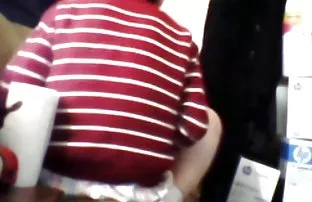 XXX विशाल milkings आणि कठीण टॅटू शरीरावर सह Fucks माणूस