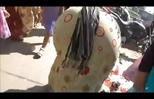 XXX अचानक पाहिले भेट एक सहाध्यायी आणि तिला ठेवले करून शेकोटी बाथरूम मध्ये