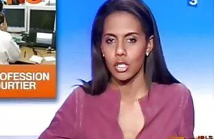 XXX आमंत्रित त्यातील बोट वर दुसर्या मित्र आणि लागवड एक जाड कोंबडा