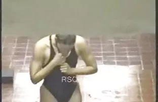 XXX पकाडणे पत्नी masturbating आणि भराभर मदत करण्यासाठी तिला संभोग