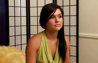 XXX नाजूक चॉकलेट melts हातात एक गृहस्थ एक मोठा लंड