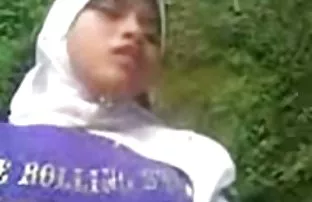 XXX स्त्री लहान मुलगी होती स्त्री पुरुष समागम आणि जाहीर सर्व उत्कटतेने एक छायाचित्रकार