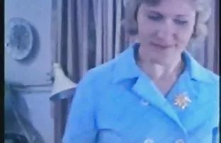 XXX खूप लोकांना झवणारी बाई परिपूर्ण गुदद्वारासंबंधीचा भेट