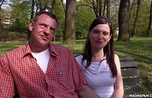 XXX बूड मध्ये Fucked बार मध्ये क्लब खडबडीत दाट तपकिरी रंगाचे केस