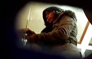 XXX Tattooed कुत्री फशी पाडणे माणूस Immingham घेते आणि बूल्ला गांड नितंब