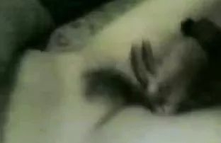 XXX सोनेरी केस व गोरी त्वचा खूप लोकांना झवणारी बाई हाताळते एक मोठा कोंबडा कुदळ