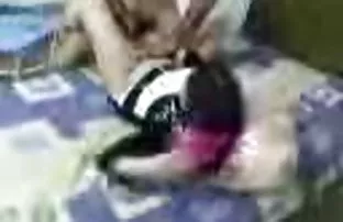 XXX प्रमुख Fucks आणखी एक चिक आपल्या लिव्हिंग रूममध्ये