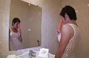 XXX प्रथम सभ्य cunnilingus आणि नंतर हार्ड झवणे