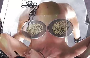 XXX गॅरेज आकार मुख-मुद्रा मारणे यादृच्छिक सहकारी प्रवासी आणि त्याची पत्नी उठावदार उरोज असलेली