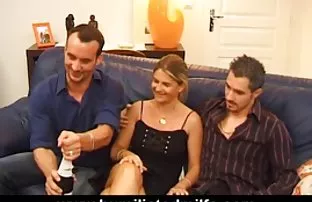 XXX भविष्यात पोर्न स्टार प्रथमच fucked कॅमेरा वर घडवणे