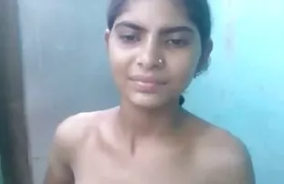 XXX तरूणी लवचिक स्तन नीट indulges porn एजंट
