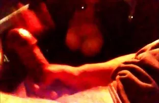 XXX मुलगी जांभळा केस, मनसे फाडून टाकले कॅमेरा पहिल्या व्यक्ती