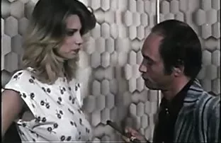 XXX भाग्यवान शेजारी पाहिले, एक भेट आणि मदत करण्यासाठी वीर्य दोन भव्य lesbians