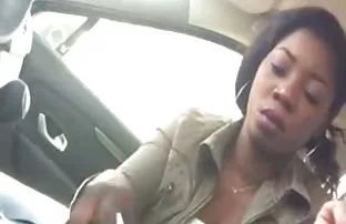 XXX पकाडणे त्याच्या मुलगी हात एक मित्र आणि fucked दोन्ही beauties