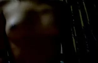 XXX पती मध्ये भाग घेते झवणे त्याची पत्नी तिच्या प्रियकर सह