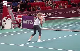 XXX हाडकुळा मुलगी मजा येत एक मित्र आणि तिचे पती एक भरीव पार्शवी चोदन