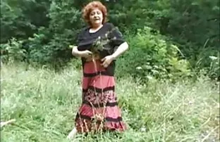 XXX तरूणी मध्ये कंडोम रचला काम भोक