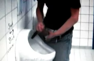 XXX पायही मुलगी स्वत: भेट आला आणि विनवणी भपकेबाज मनुष्य fucks